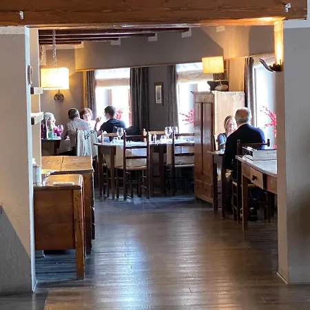 Les Neiges D'antan 4* ברויל-קרוויניה