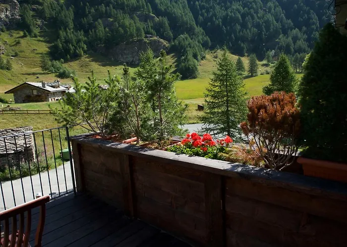 Les Neiges D'antan Hotel